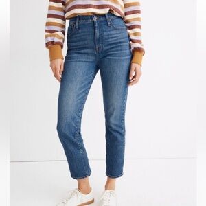 Madewell Classic Straight Jeans in Coldbrook Wash